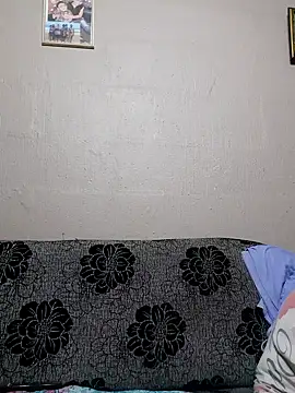 Snapshot of mileesha chatting on March 16, 2026, 6:32 pm mileesha online show from March 16, 2026, 6:32 pm