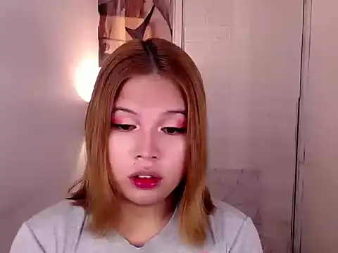 adorabletsforyouxx online show from September 10, 2025, 5:45 pm