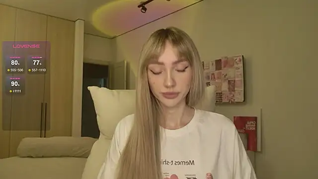 Lunainnk online show from February 26, 2026, 6:08 pm