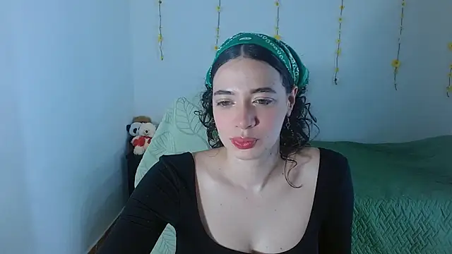 Snapshot of sajecrismaa chatting on April 15, 2026, 8:20 pm sajecrismaa online show from April 15, 2026, 8:20 pm