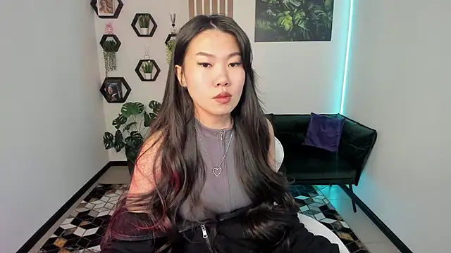 LunaPurrr online show from November 28, 2025, 11:16 pm