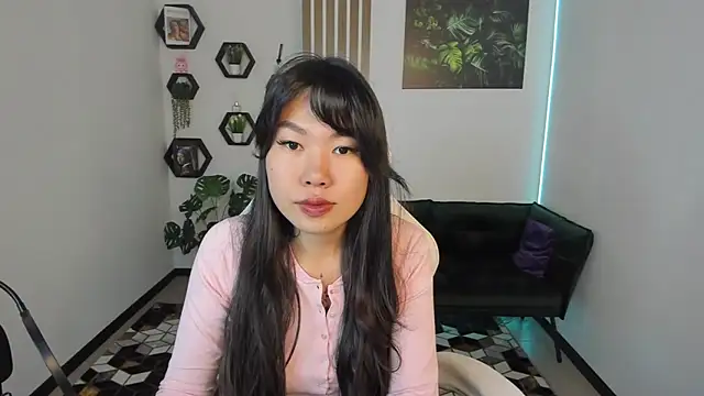 LunaPurrr online show from October 5, 2025, 11:17 pm