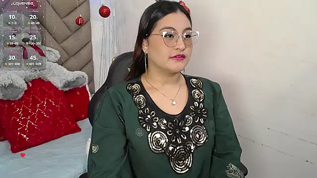 heluejamil online show from December 1, 2025, 7:37 pm