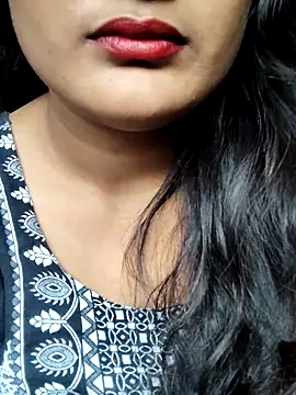 Cute pinkii online show from January 13, 2026, 10:41 am