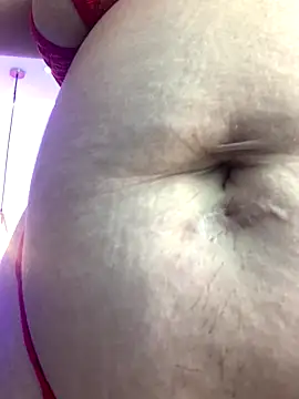 Velveet x online show from November 3, 2025, 12:42 pm