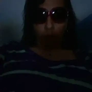 azucena1705 online show from April 15, 2026, 9:48 am