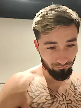 Negrila25 online show from February 12, 2026, 11:48 pm