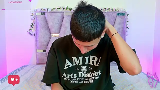 Snapshot of lana_and_liam_ chatting on March 25, 2026, 10:25 am lana and liam online show from March 25, 2026, 10:25 am