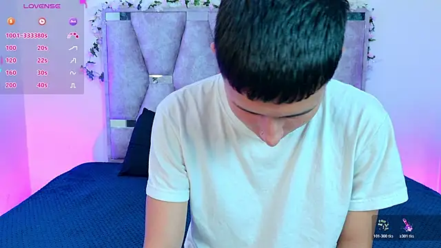 Snapshot of lana_and_liam_ chatting on April 10, 2026, 10:22 am lana and liam online show from April 10, 2026, 10:22 am