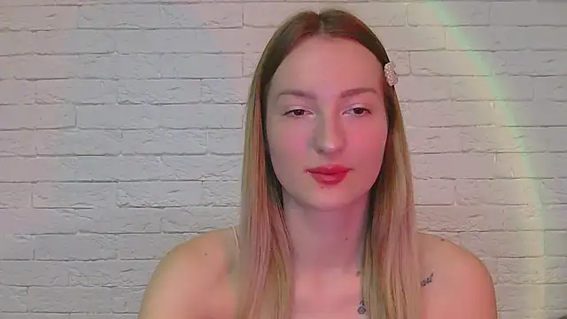 Snapshot of Alice_Sweet_01 chatting on November 7, 2025, 4:55 pm Alice Sweet 01 online show from November 7, 2025, 4:55 pm