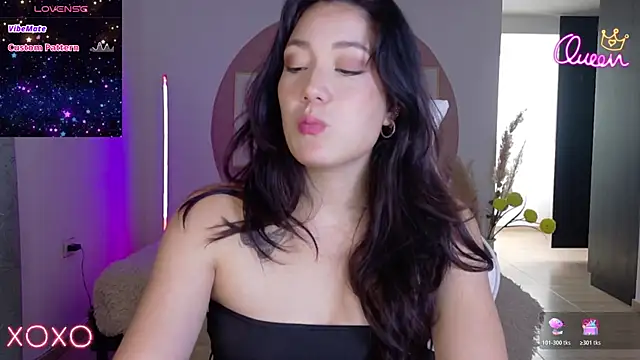Eliih 01 online show from May 21, 2026, 3:31 pm