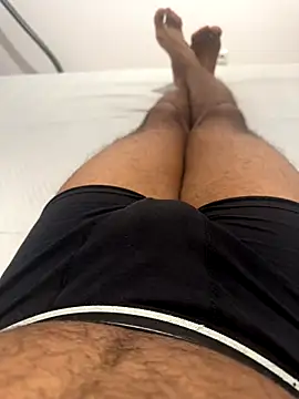 Snapshot of Madu0999 chatting on November 11, 2025, 6:25 pm Madu0999 online show from November 11, 2025, 6:25 pm