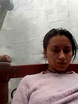 bravepetunia online show from October 15, 2025, 2:47 pm