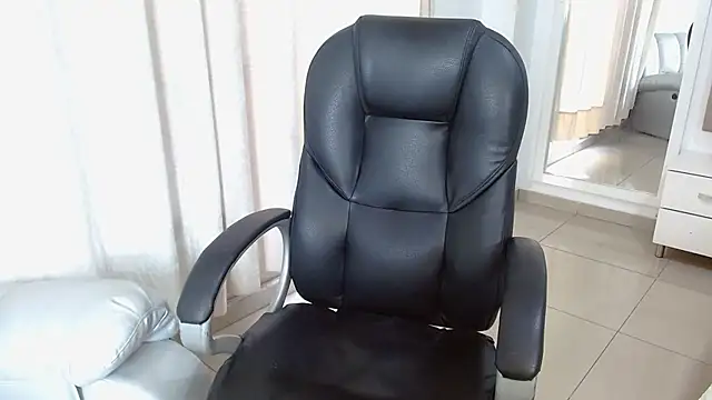 Snapshot of lilithfox05 chatting on September 24, 2025, 10:05 pm lilithfox05 online show from September 24, 2025, 10:05 pm