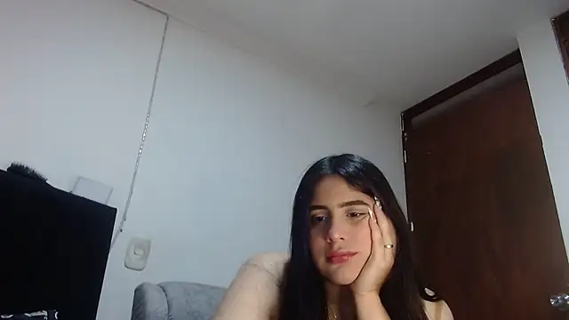 Electraweb 09 online show from October 29, 2025, 4:06 pm