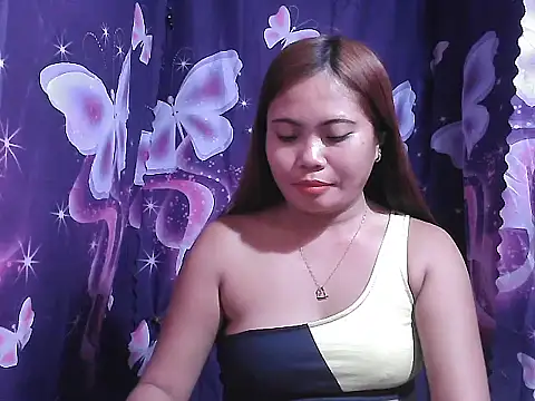 Hot Samantha4u online show from April 4, 2026, 7:53 pm