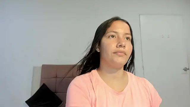 Snapshot of _rapunzell chatting on September 17, 2025, 4:20 pm rapunzell online show from September 17, 2025, 4:20 pm