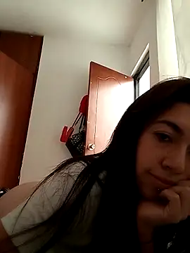 Snapshot of LilithJohns chatting on October 15, 2025, 4:04 pm LilithJohns online show from October 15, 2025, 4:04 pm