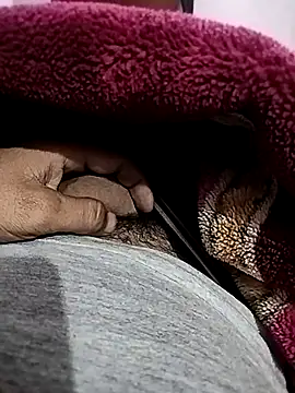 Snapshot of annu123Sh chatting on March 21, 2026, 2:54 pm annu123Sh online show from March 21, 2026, 2:54 pm