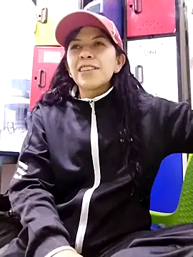 Raven Rouge  online show from February 20, 2026, 7:38 pm