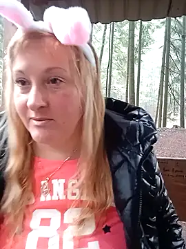 XHelenaX90 online show from April 2, 2026, 12:34 pm