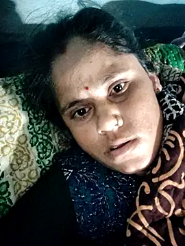 Hot-ilaiy online show from November 1, 2025, 11:09 pm