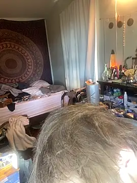 Snapshot of XanderOzzz chatting on November 12, 2025, 5:28 pm XanderOzzz online show from November 12, 2025, 5:28 pm