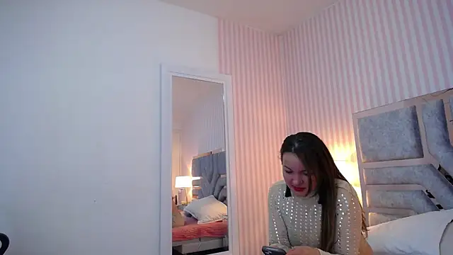 Snapshot of ViictoriaJones_ chatting on September 20, 2025, 1:05 pm ViictoriaJones online show from September 20, 2025, 1:05 pm