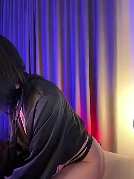 bigJuicyPussy online show from March 4, 2026, 1:19 pm