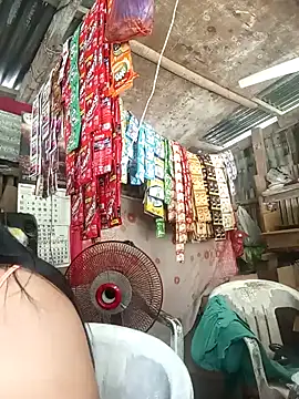 Snapshot of Mari_fvcks chatting on September 28, 2025, 1:34 am Mari fvcks online show from September 28, 2025, 1:34 am