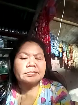 Snapshot of Mari_fvcks chatting on September 19, 2025, 9:35 am Mari fvcks online show from September 19, 2025, 9:35 am