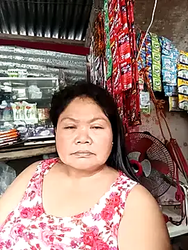 Snapshot of Mari_fvcks chatting on October 9, 2025, 10:32 pm Mari fvcks online show from October 9, 2025, 10:32 pm