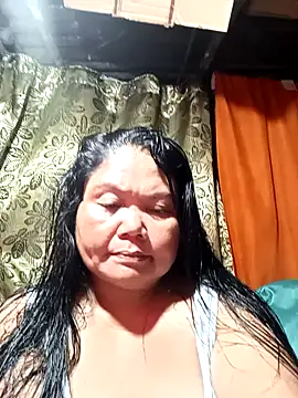 Snapshot of Mari_fvcks chatting on October 21, 2025, 1:10 pm Mari fvcks online show from October 21, 2025, 1:10 pm