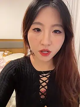 ououlovelove online show from February 21, 2026, 3:14 pm