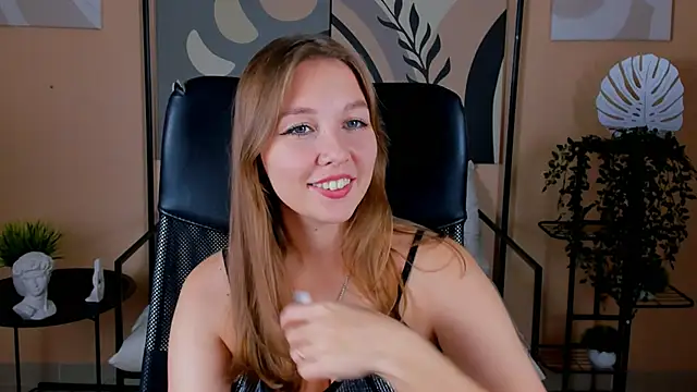 VivianGutierrez online show from September 25, 2025, 9:48 am