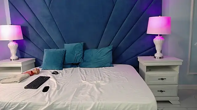 Deezylicious online show from June 27, 2026, 4:35 pm