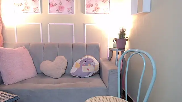 Snapshot of CurlyDani chatting on February 28, 2026, 2:22 am CurlyDani online show from February 28, 2026, 2:22 am