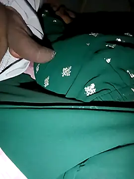 Snapshot of hot_manishacpl chatting on October 5, 2025, 5:36 pm hot manishacpl online show from October 5, 2025, 5:36 pm