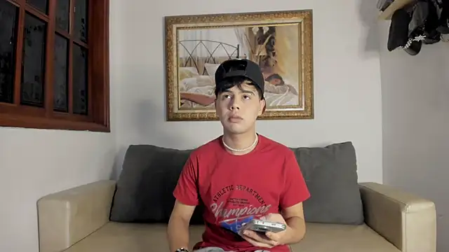 Snapshot of Felipe_Cold chatting on February 20, 2026, 2:41 am Felipe Cold online show from February 20, 2026, 2:41 am