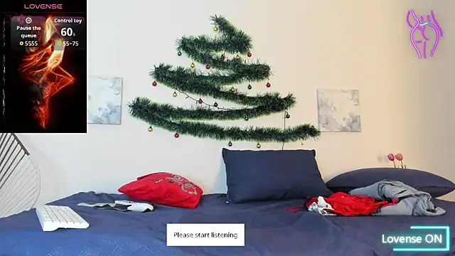  Miaa khalifa  online show from November 27, 2025, 1:33 pm