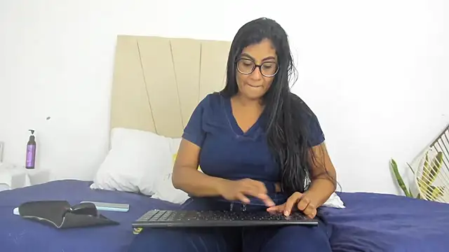 Snapshot of _Miaa_khalifa_ chatting on October 2, 2025, 12:08 pm Miaa khalifa online show from October 2, 2025, 12:08 pm