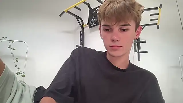 Snapshot of Milk_Guy chatting on September 8, 2025, 2:49 pm Milk Guy online show from September 8, 2025, 2:49 pm