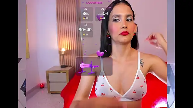 MaileenMilf online show from May 13, 2026, 10:50 pm