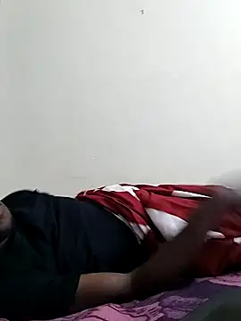 Snapshot of TmanZim2025 chatting on October 3, 2025, 7:59 pm TmanZim2025 online show from October 3, 2025, 7:59 pm