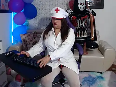 rous-kinky online show from October 21, 2025, 8:52 pm