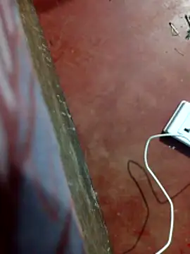 Snapshot of ceyloanboy chatting on February 27, 2026, 12:44 am ceyloanboy online show from February 27, 2026, 12:44 am