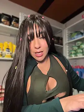 AlanaRouss online show from May 28, 2026, 12:44 pm