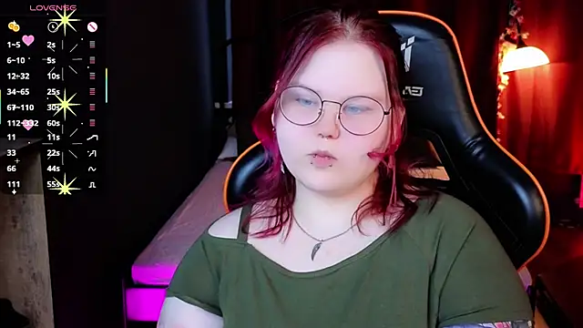 Snapshot of fillisfox_ chatting on March 28, 2026, 4:08 pm fillisfox online show from March 28, 2026, 4:08 pm