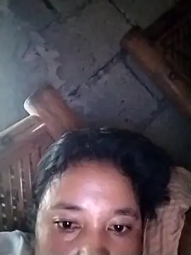 angelmelody online show from April 5, 2026, 1:01 am