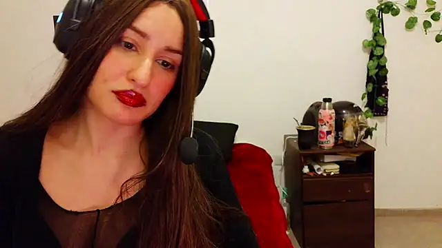 kendrafarq online show from May 20, 2026, 11:46 pm